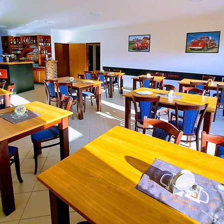 Hasicsky Hotel Přibyslav Exteriér fotografie